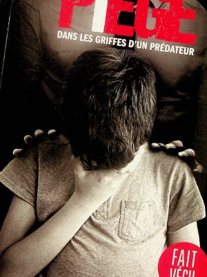 Piégé dans les griffes d'un prédateur